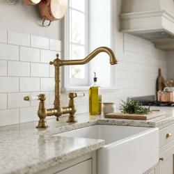 Aquanello Heritage Manor Klassische Küche – Nostalgische Brückenarmatur in Bronze mit weißem Hebel BN-0010-HM